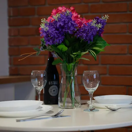 Appartamento Muranow - 10th Floor, Trams Nearby - By Rentujemy