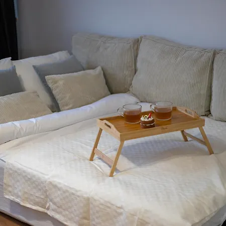 Muranow - 10th Floor, Trams Nearby - By Rentujemy Varsavia