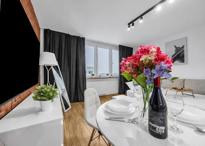 Appartamento Muranow - 10th Floor, Trams Nearby - By Rentujemy Varsavia