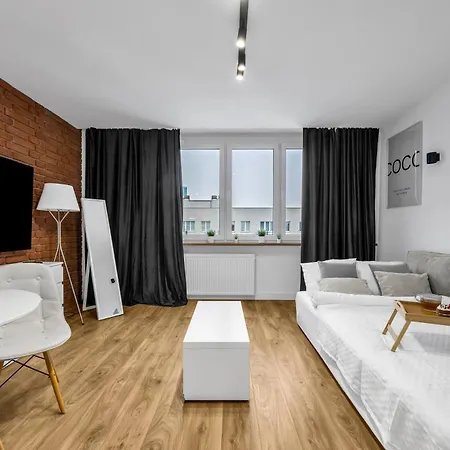 Muranow - 10th Floor, Trams Nearby - By Rentujemy Варшава