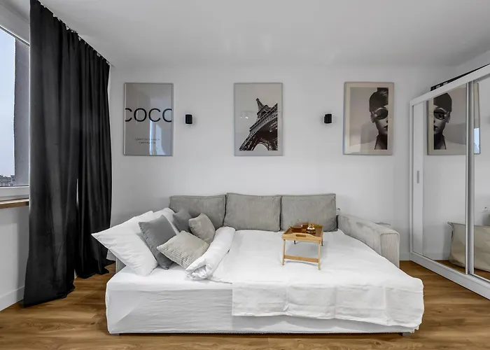 Apartmán Muranow - 10th Floor, Trams Nearby - By Rentujemy *