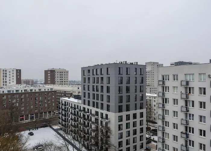 Muranow - 10th Floor, Trams Nearby - By Rentujemy